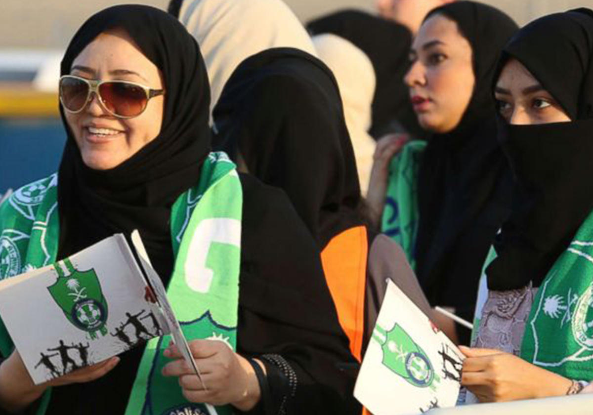 6 نساء سعوديات سيمثّلن بلدهنّ في كأس العالم!