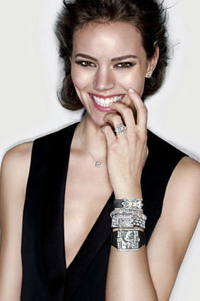  مجوهرات Harry Winston Diamond Corp