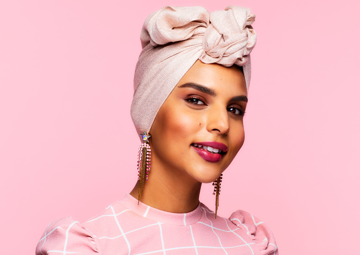 Benefit تبتكر قلم الحواجب Brow Styler لاستعمالات متعددة