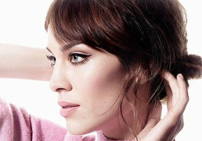 الآي لاينر، أساس ماكياج عيون أليكسا تشونغ