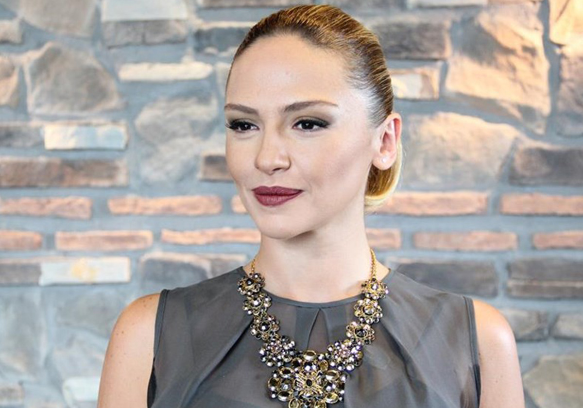صور ياسمين في مسلسل "حب للايجار" قبل التجميل