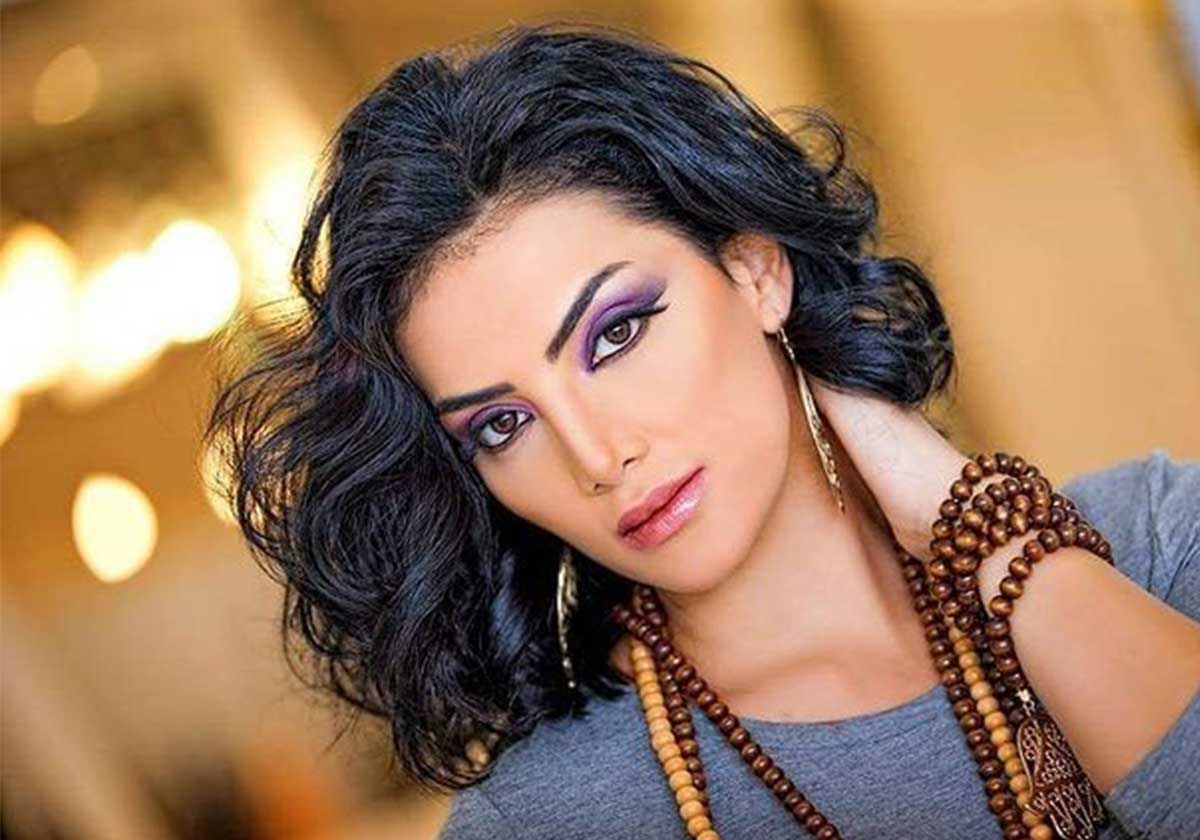 حورية فرغلي تثير الجدل بعد تبنيها طفلين من ذوي الاحتياجات الخاصة