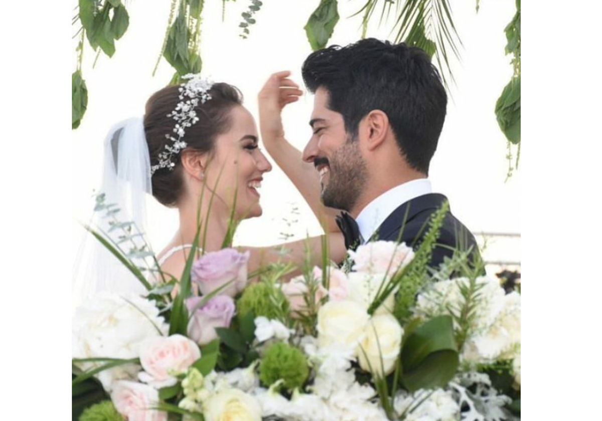 صور جريئة من شهر عسل فهرية إيفجان وبوراك أوزجيفيت