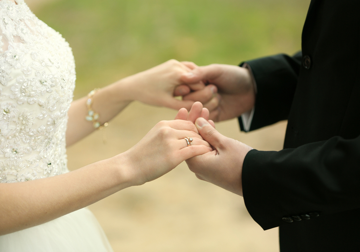 إمرأة يناير لرجل مارس...من يناسبك كزوج بحسب شهر مولدك؟