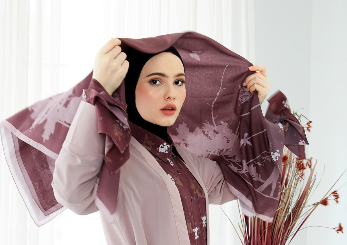 للمحجبات خطوات أساسية للمحافظة على قوة شعرهن