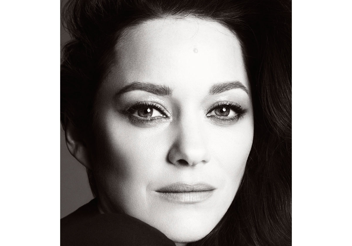 ماريون كوتيارد تنضم إلى دار CHANEL 