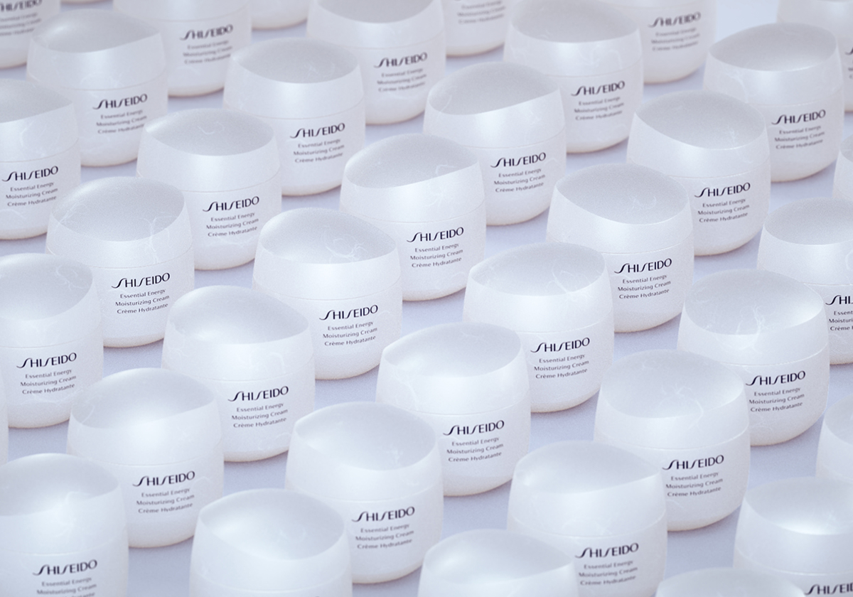 اكتشفي مع ياسمينة مستحضر Essential Energy الجديد من Shiseido