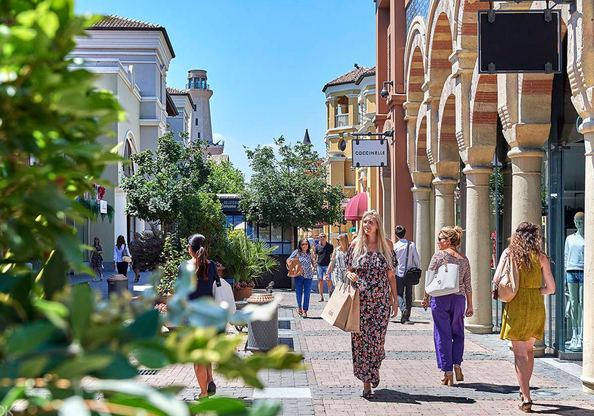 تجربة التسوق المتكاملة في فيدنزا فيلج