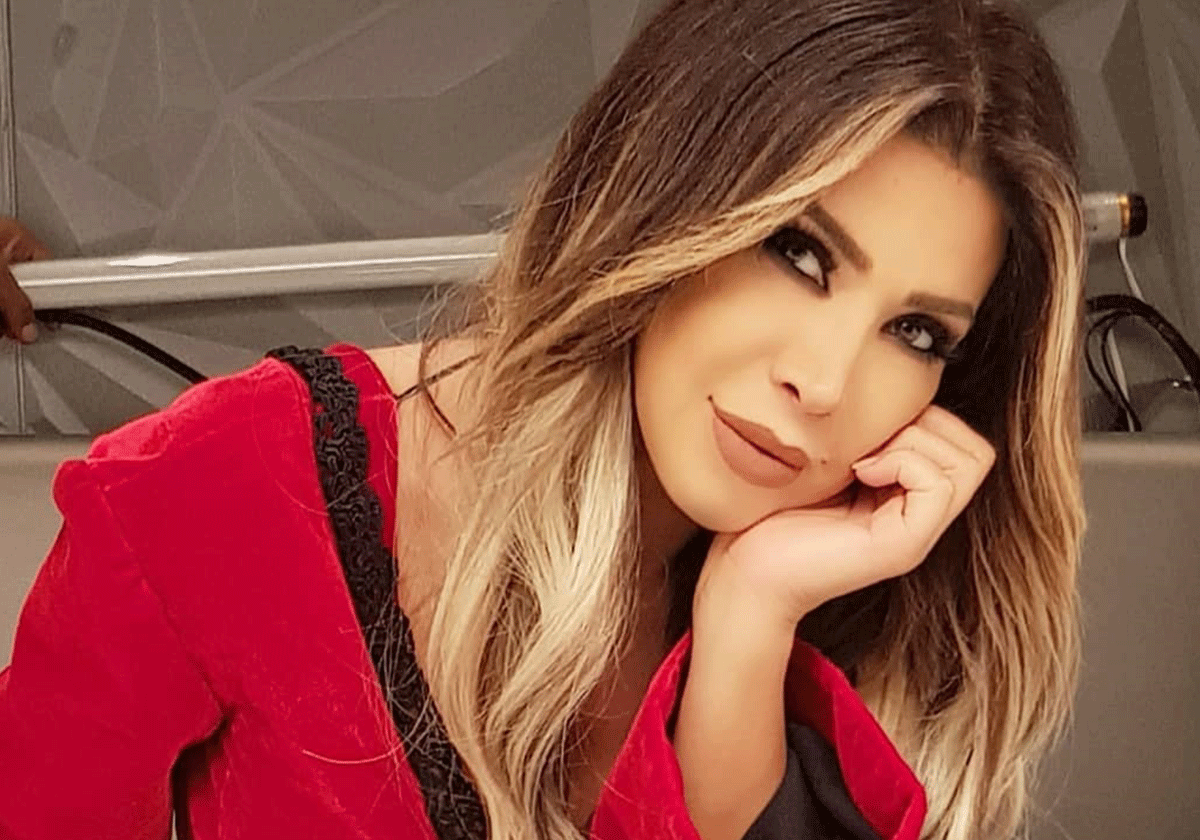 نوال الزغبي تبدو وكأنها شابة في عمر العشرين شاهدي رشاقتها بأحدث إطلالة لها