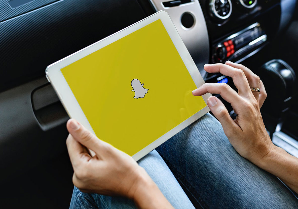 طريقة تنزيل فيديو من السناب شات للايفون