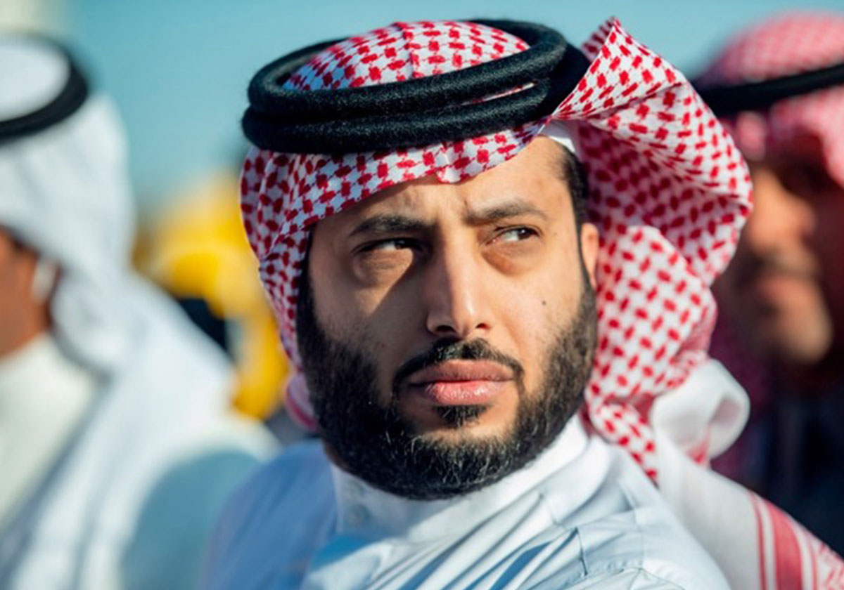 تركي آل الشيخ يكشف تفاصيل شخصية عن زواجه ويفتح قلبه على تويتر