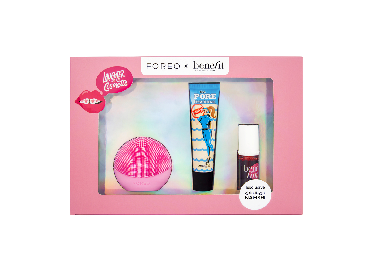 تعاون مميز بين Foreo و Benefit Cosmetics والهدف: بشرة متوهجة