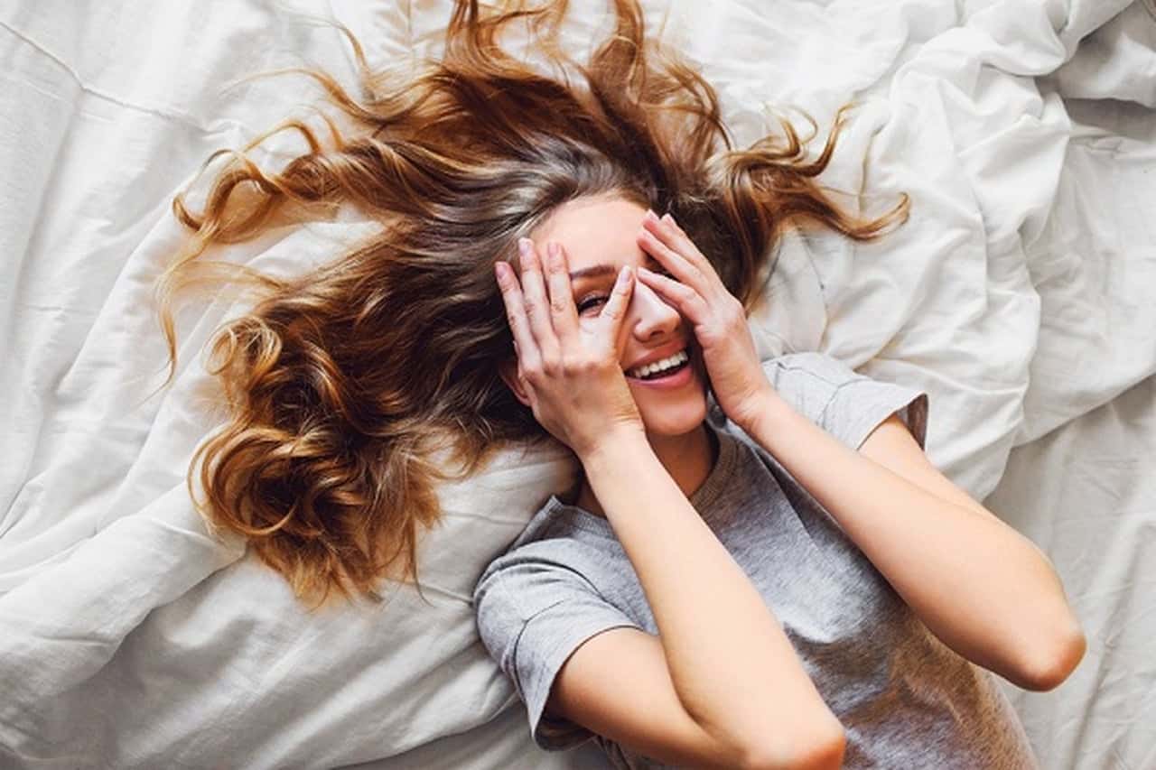 للعناية بالشعر أثناء النوم 3 قواعد أساسية