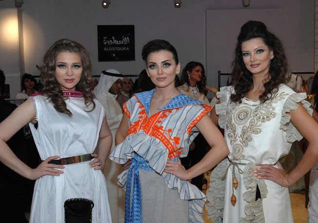 بالصور، حضور عشاق الموضة أسبوع الموضة في دولة الكويت