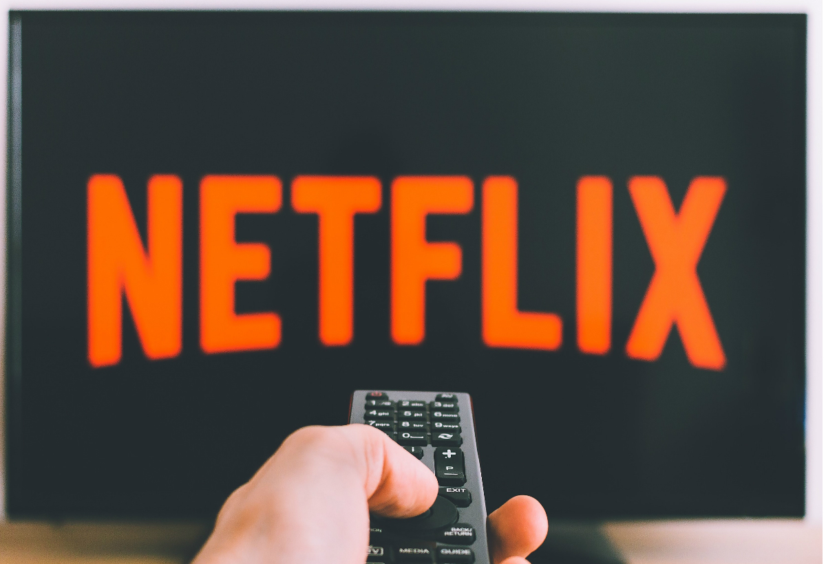 نتفليكس تعلن عن شراكة مع «تلفاز 11» السعودية لإنتاج 8 أفلام جديدة 