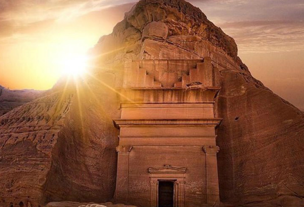 تجربة افتراضية فريدة تأخذك للعُلا بضغطة زر 
