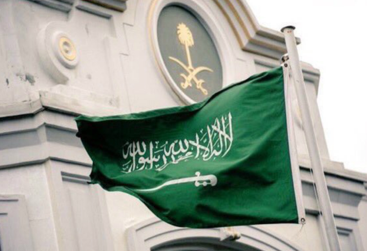 تمديد هوية مقيم لكافة الوافدين لمدة ثلاثة أشهر دون رسوم 
