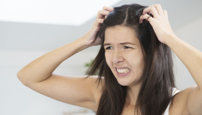 أبرز خلطات للشعر الجاف والمتقصف والمتساقط