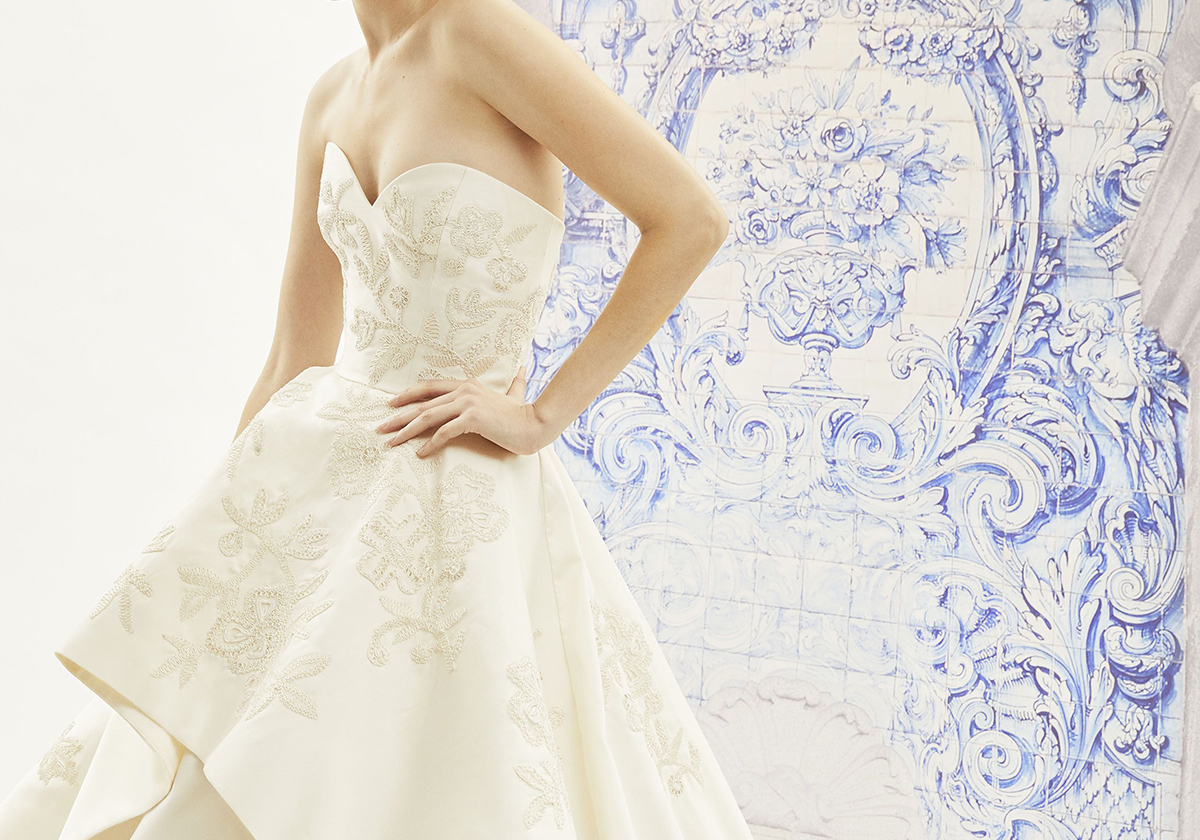 Moda Operandi  يطلق مجموعة مميّزة من فساتين الزفاف
