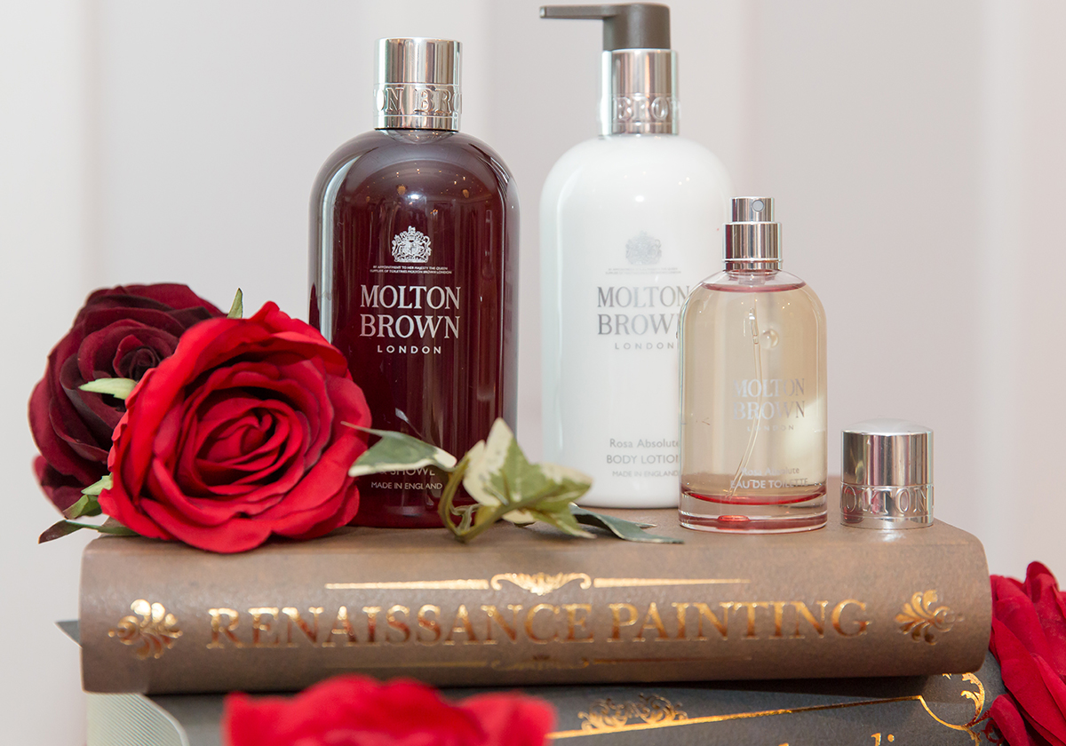 تعرفي على مجموعة Rosa Absolute الجديدة من مولتون براون