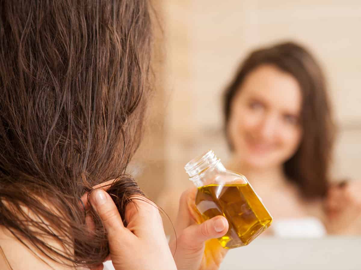 ابرز فوائد زيت شجرة الشاي للشعر