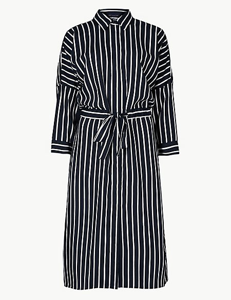 قميص الفستان shirt dress بنقشة مقلمة من Marks & spencer