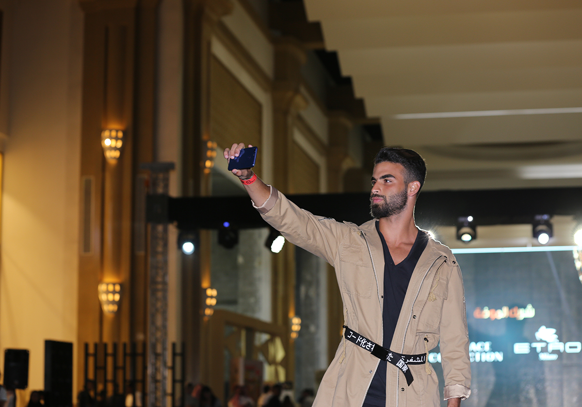 هونر تؤكد اهتمامها بالأناقة بالتزامن مع طرح هاتفها المميز Honor 9 Lite