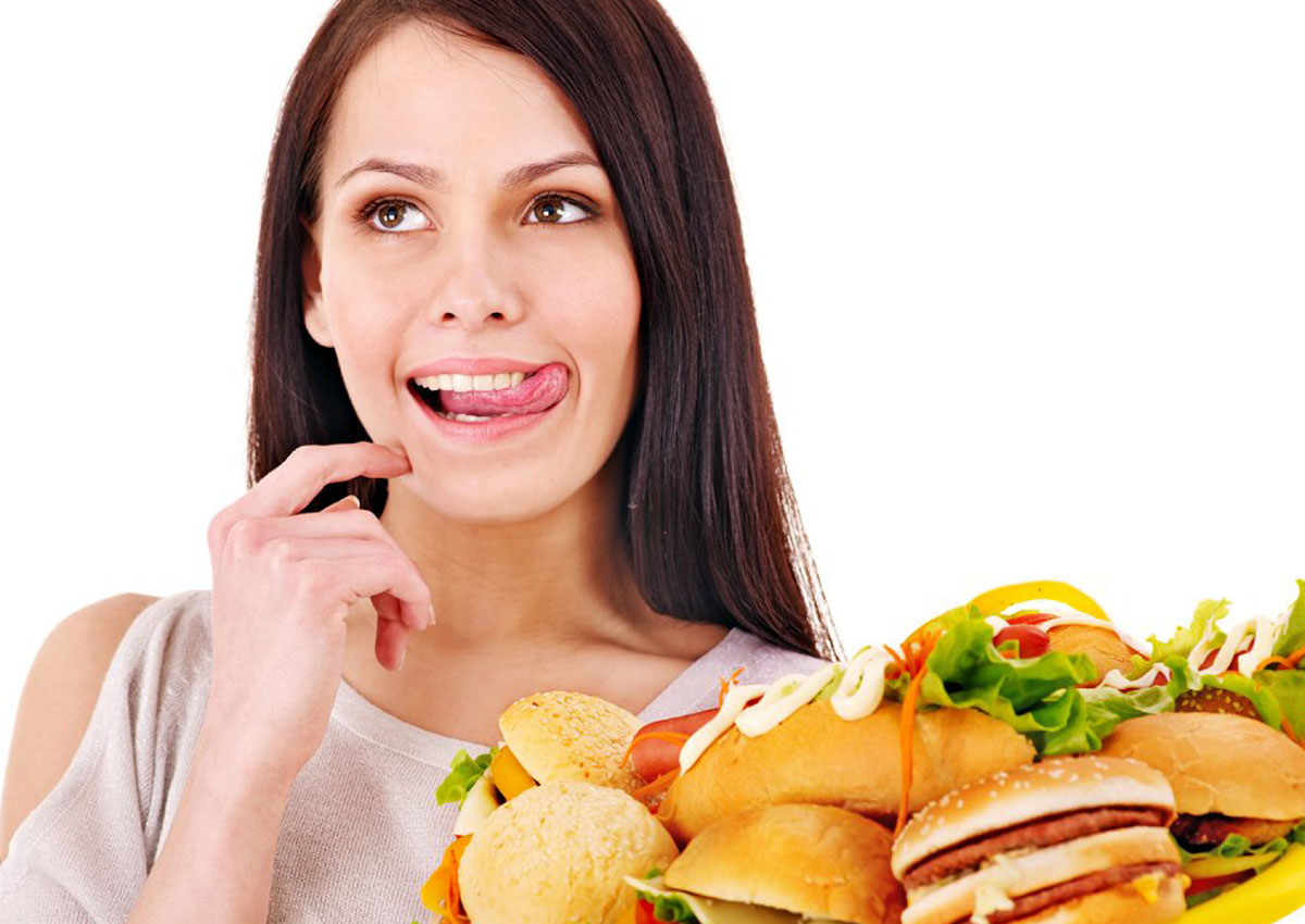 5 عادات غذائية تضر الصحة من دون أن تعلمي