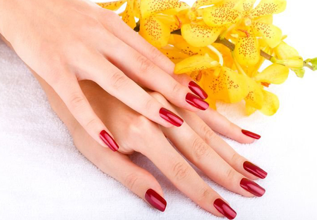 خلطات طبيعية لاظافر قوية