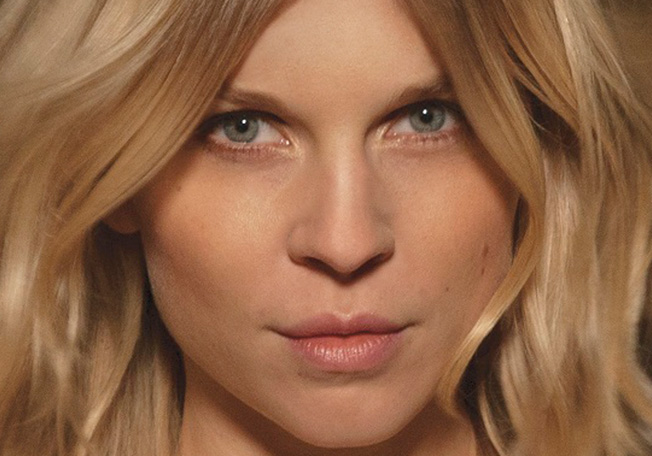 "كليمانس بويزي" تعود إلى دار Chloé
