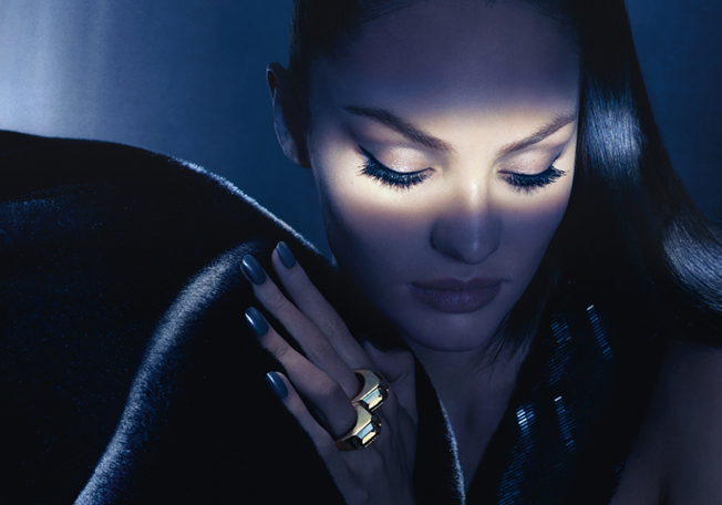 ماسكارا Excess Volume Extreme Impact من Max Factor