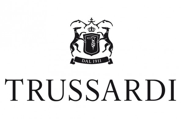 كل ما تريدين معرفته من معلومات وأخبار وصور ومراجع عن  مصمم ماركة Trussardi