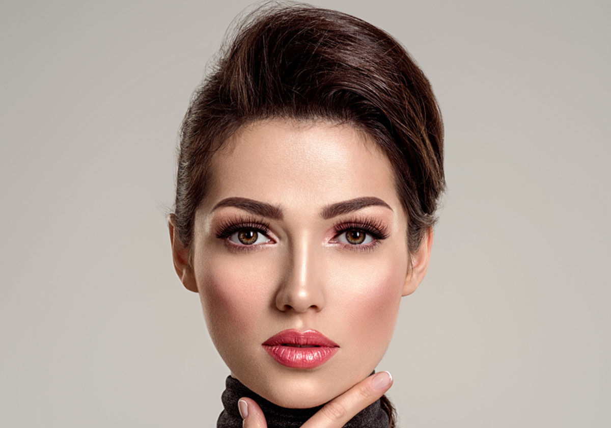 حيلة مكياج تكبر العين وتزيدها جاذبية