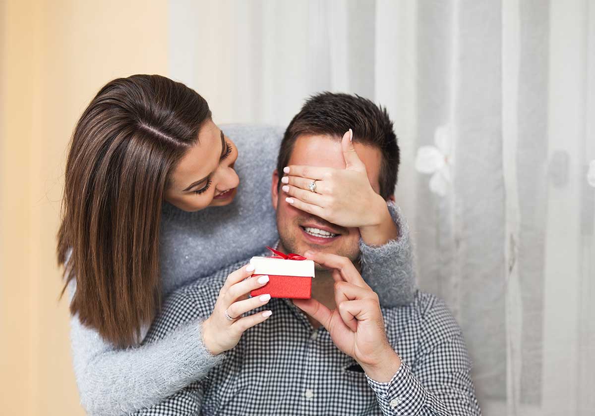 هدايا للرجل في يوم الحب