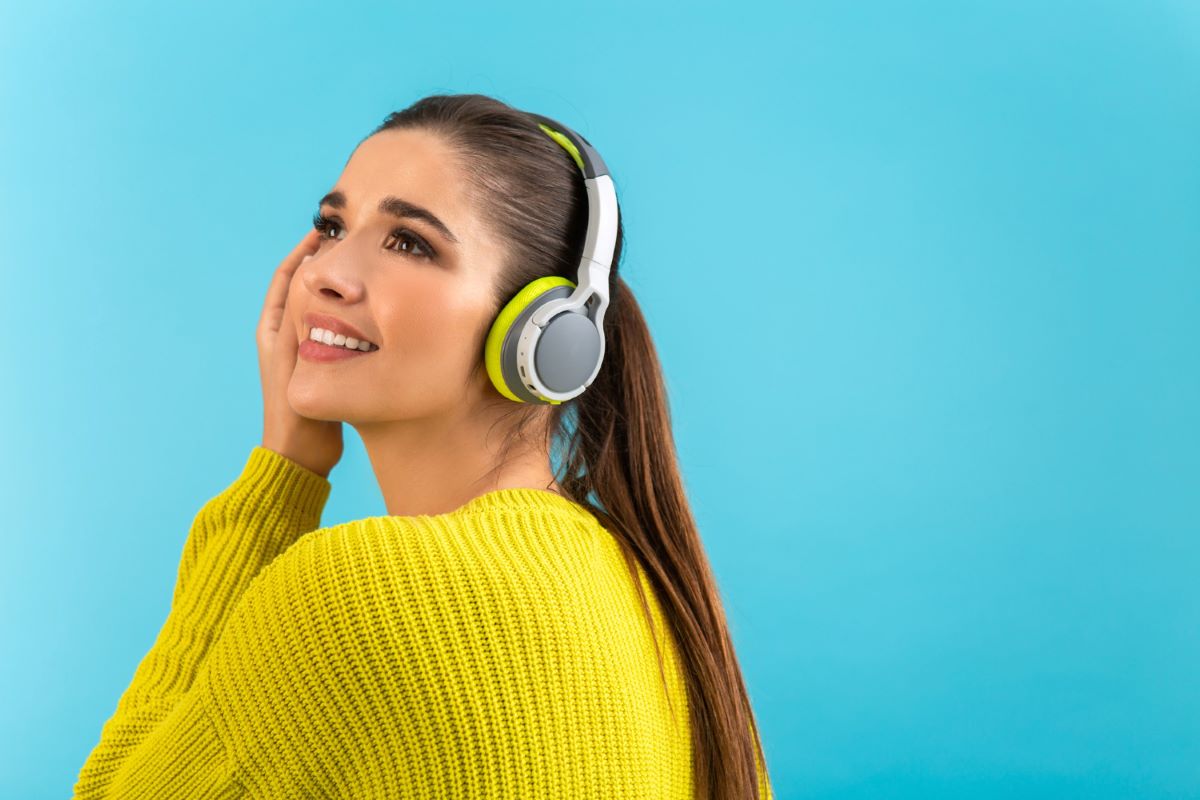 اضرار سماعات الاذن