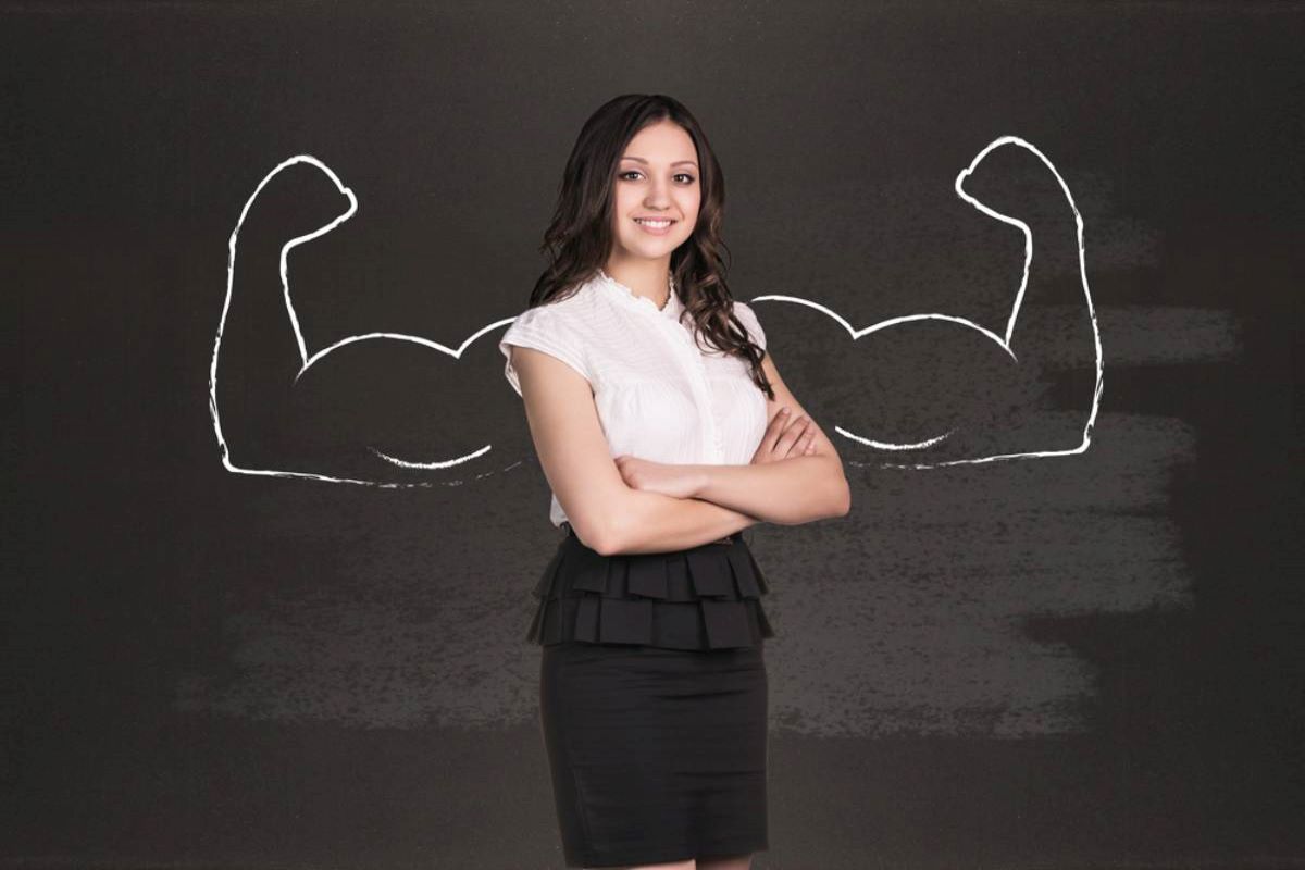علامات قوة الشخصية عند المرأة