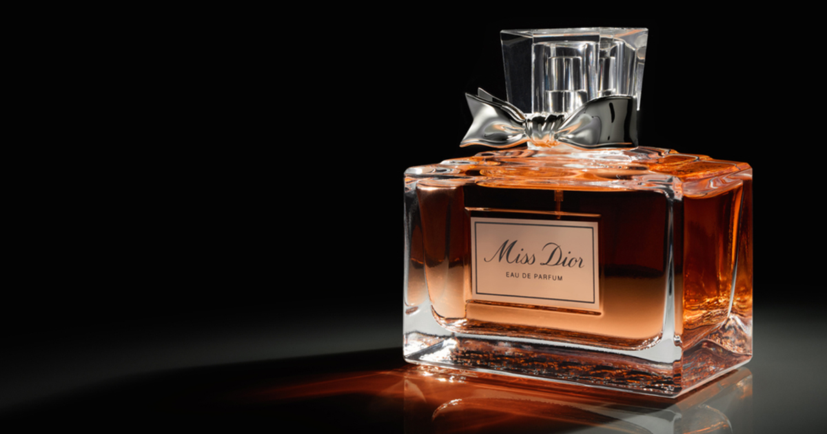 قصة عطر Miss Dior