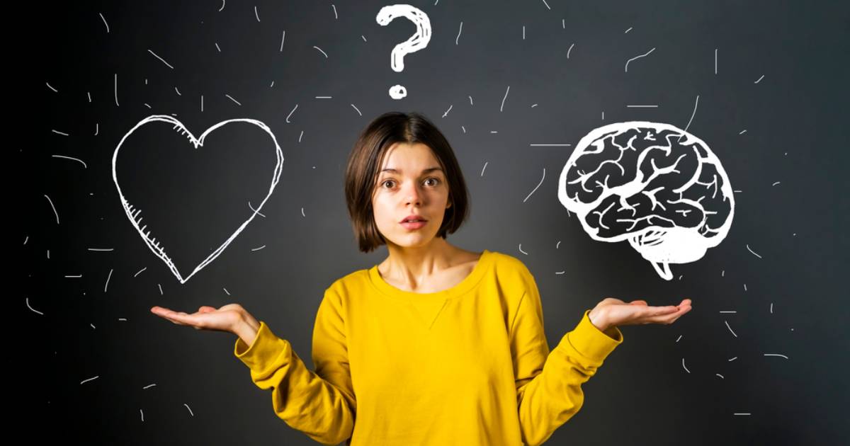 من يتحكم بشخصيتك العقل أم القلب؟
