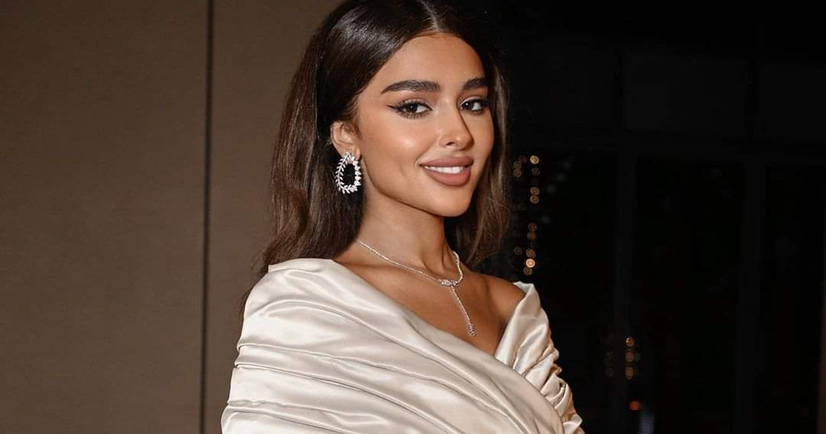 السعودية ألين سليمان تتوّج ضمن قائمة أجمل 100 وجه لعام 2022