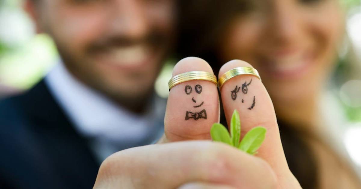 أجمل عبارات خطوبة للواتس مميزة
