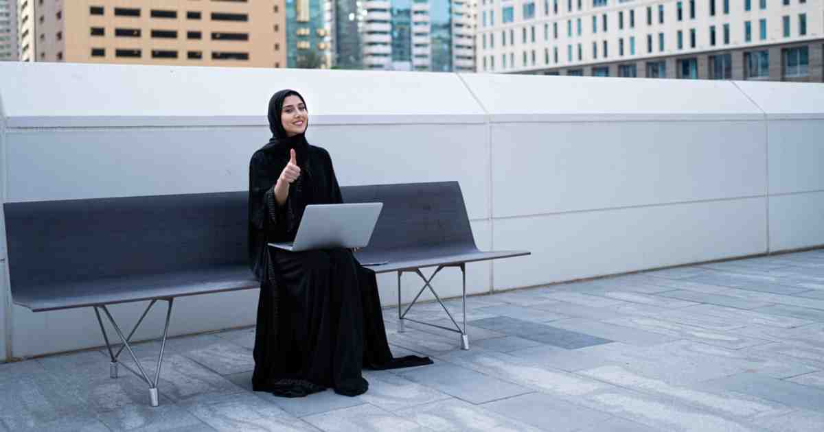 الفرق بين رخصة العمل والاقامة في السعودية