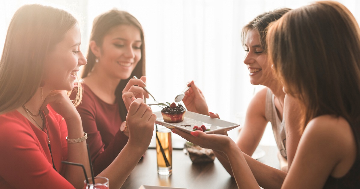 عبارات رد على دعوة عشاء