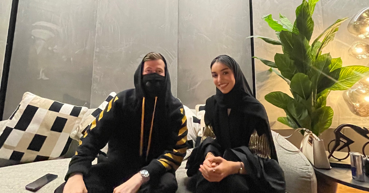 المغنية السعودية زينة عماد تُعلن عن تعاونها مع الدي جي الشهير آلان ووكر في أغنية منفردة جديدة