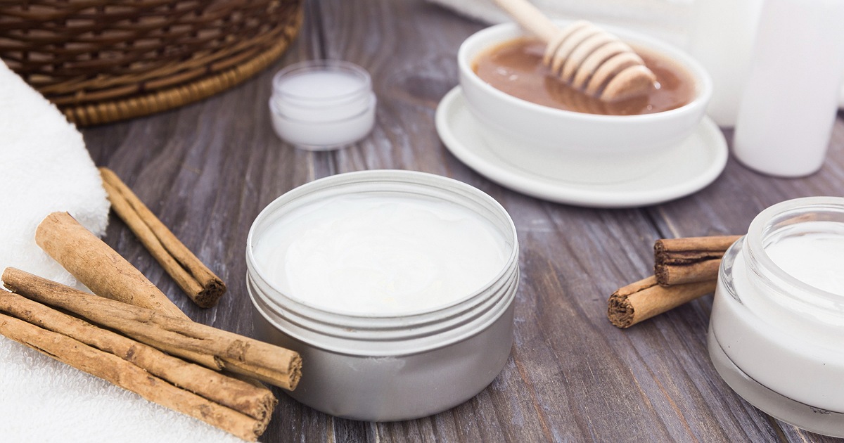 كريمات ترطيب الشعر الجاف