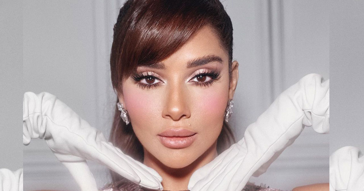 طرق سهلة لإضاءة الوجه بالمكياج