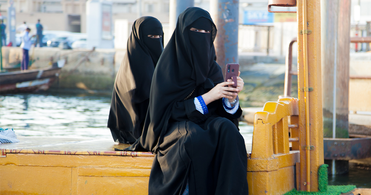 افضل قماش للعبايات السوداء
