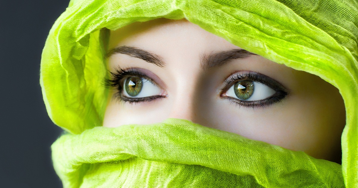 صفات أصحاب العيون الخضراء
