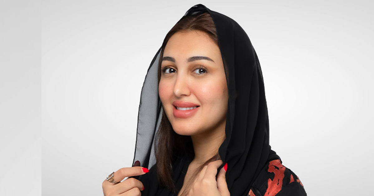 المؤثرة السعودية يوشا السياري تشارك متابعيها نتيجة إزالة اللغلوغ