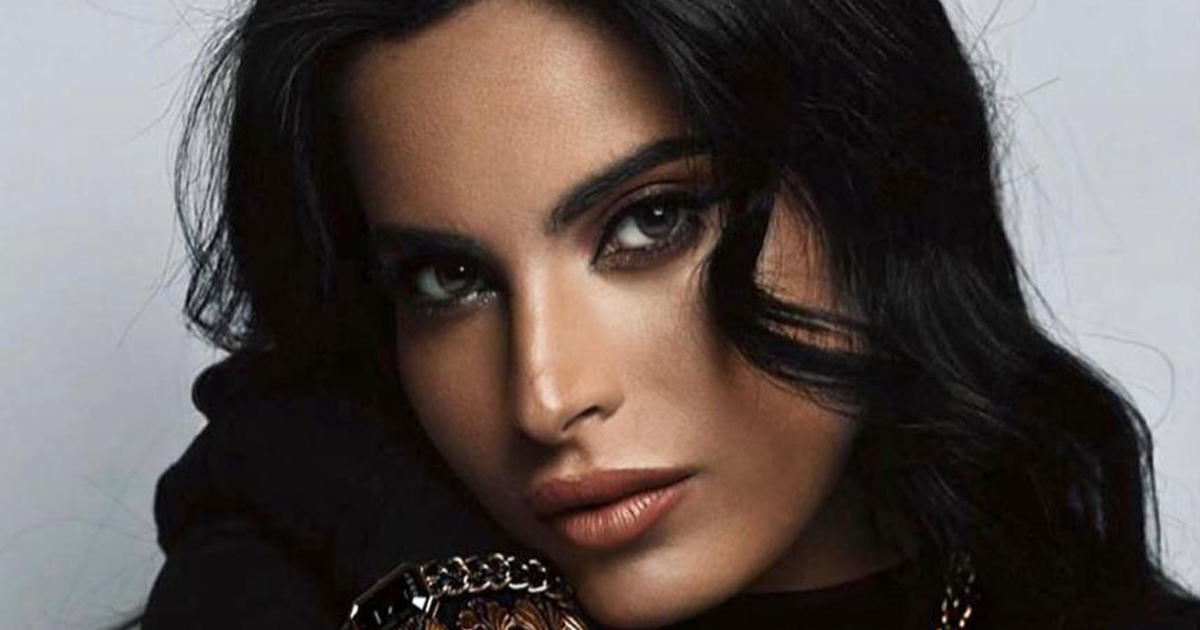 الممثلة السعودية آيدا القصيّ المرشحة لجائزة Joy Awards في لقاء حصريّ على ياسمينة