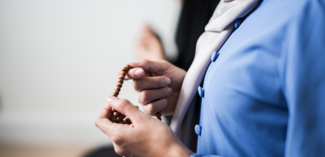 تعتبر الأدعية وسيلة للتأمل والتفكر في آيات الله وسننه، وتعزيز العلاقة الشخصية بينك وبين الله!
